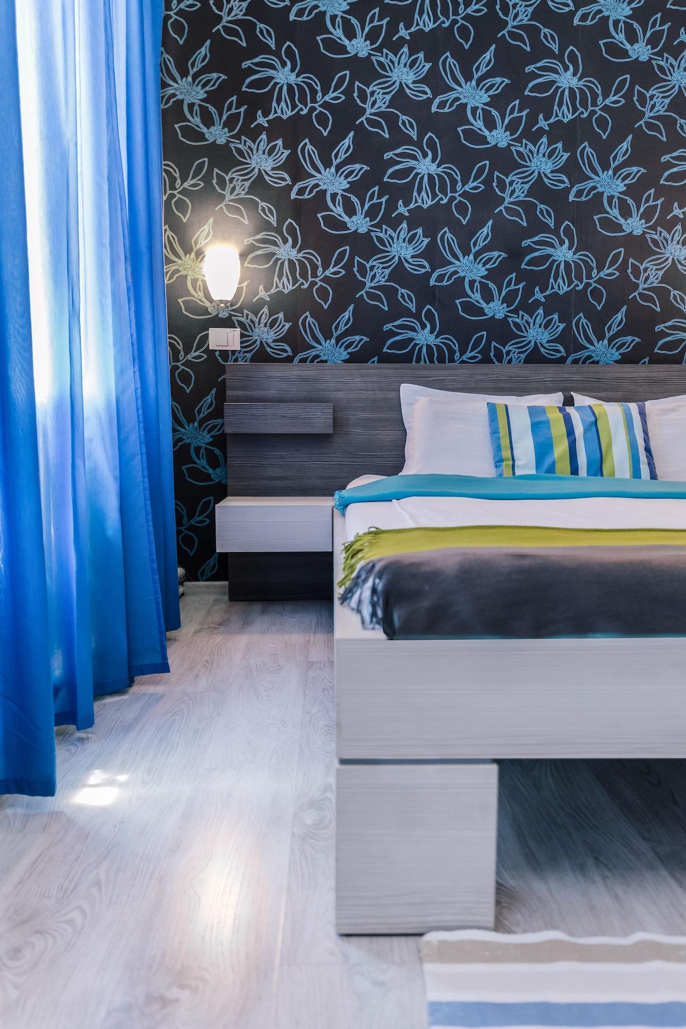 Veliki Garni Hotel 3*
